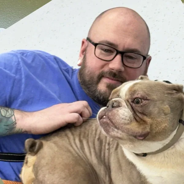 Dave Broniszewski — Shelter Manager